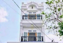 NHÀ BÁN MẶT TIỀN KINH DOANH XUÂN THỚI 8A -- NGAY CHỢ . GIÁ NHỈNH 4 TỶ TL