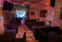 Quận Bình Thạnh , Cần Sang Phòng Trà Cafe Hát với nhau Tại 248 Nguyễn Xí, F,13, Tel : 0938846038 ( Chị Ân ) chính chủ