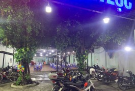 Bình Chánh  ! HOT HOT ! SANG QUÁN NHẬU S/VƯỜN 500 m2 CÓ LƯỢNG KHÁCH SẴN , Tel : 0909383495 ( Chính chủ )