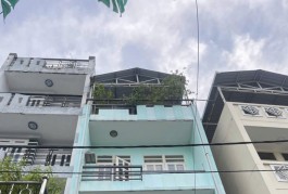 Bán nhà Quang Trung- gv, ngay Emart 2, 4 Tầng (4*14.3m), xe hơi ngủ trong nhà, đủ tiện ích, 6.25T TL