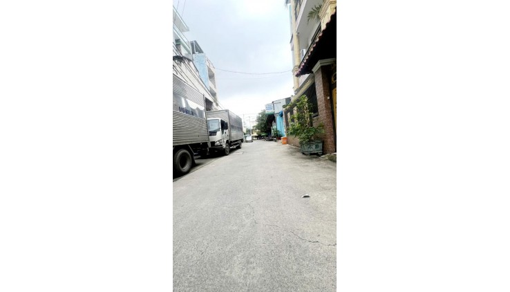 Nhà Ngang Hiếm 5m, Hẻm xe tải An Dương Vương, Phường An Lạc, Quận Bình Tân.DT 70m2 x 3 tầng . Giá 6.2 Tỷ TL.