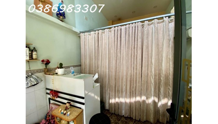 Bán Nhà mới HXH Thông Hồng Bàng, Phường 12, Quận 6. DT 33m2 x 3 Tầng 
Giá 4.5 tỷ TL.