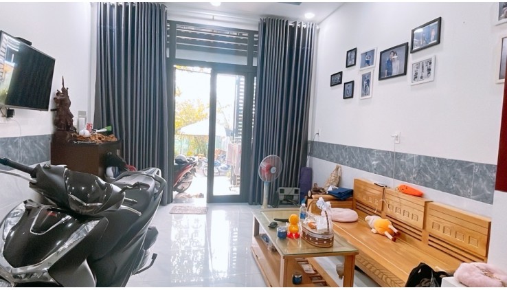 Bán Nhà Mới Đẹp,HXH Thông An Dương Vương,An Lạc, Bình Tân.DT 76m2 x 3 tầng .
Giá 7.29 tỷ TL.