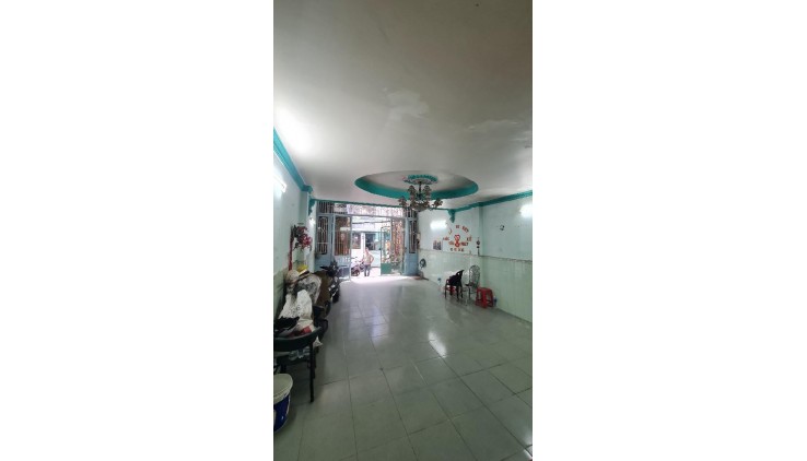 Nhà Mới Đẹp Mặt Tiền View Công Viên Đường 57, Phường 10, Quận 6.
DT 64m2 x 4 tầng . Giá 9.68 tỷ TL.