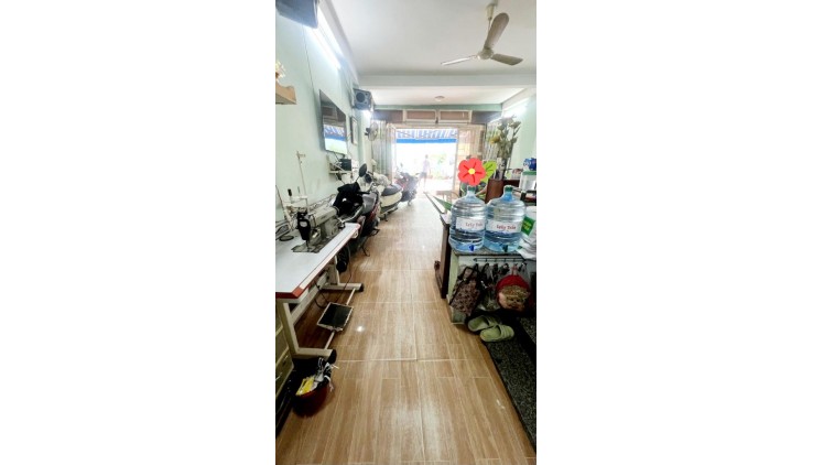 Nhà Ngang Hiếm 5m, Hẻm xe tải An Dương Vương, Phường An Lạc, Quận Bình Tân.DT 70m2 x 3 tầng . Giá 6.2 Tỷ TL.