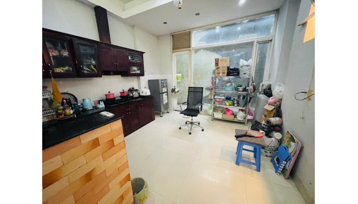 Nhà Mới Đẹp HXH Thông An Dương Vương,An Lạc, Bình Tân. DT 66m2 x 4 tầng .
Giá 6.19 tỷ TL.