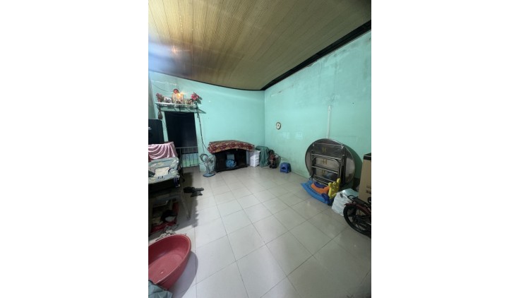 Bán Nhà Cư Xá Phú Lâm A, Phường 12, Quận 6. DT 42m2 x 2 tầng (4 x 11).
Giá 3.4 tỷ TL.