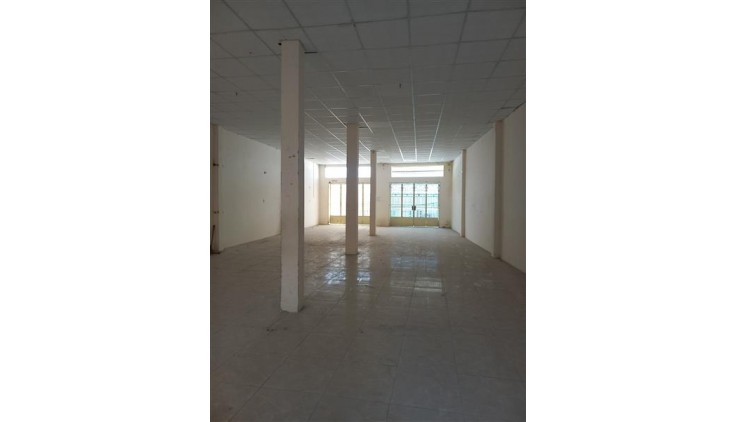 Bán Nhà Hẻm Nhựa 6m Thông Minh Phụng, Phường 6, Quận 6. DT 39m2 x 2 tầng ( 3.5 x 11 ).
Gía 5.67 tỷ TL