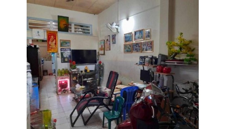 Nhà Mới Đẹp, Ngang hiếm 5.1m Bà Hom, Phường 13, Quận 6. DT 66m2 x 2 tầng (5.1 x 13). Giá 6.5 tỷ TL.