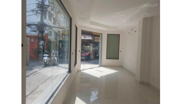 Bán nhà HXH Tôn Thất Tùng Q1 - Góc 2 MT - KC 4T - thang máy - DT: 5*20m - - HĐT 60tr Giá 24.5 tỷ  Thương luọng Giá tốt