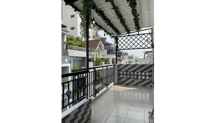 *Bán nhà hẻm Hiệp Nhất * trục - CMT8, phường 4 Tân Bình, 4,5 tỷ