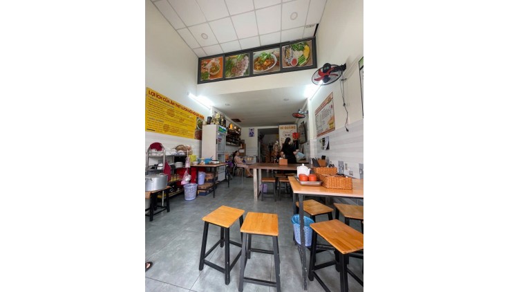 Bán Nhà Mặt Tiền Kinh Doanh Lê Thúc Hoạch, Phú Thọ Hòa, Tân Phú, 4x11m, Hơn 10Tỷ XíuXíu TL