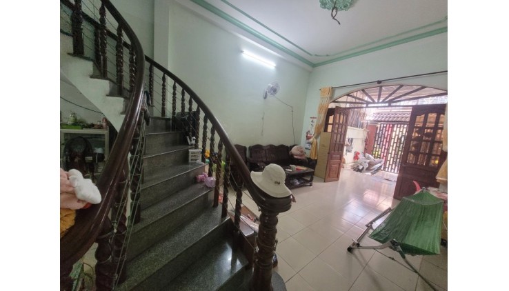 NHÀ 2 TẦNG 65M2, ĐƯỜNG 198, PHƯỚC LONG A Q9, 6Tỷ.