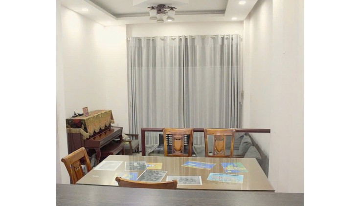 NHÀ ĐẸP CHÍNH CHỦ - GIÁ Tốt - Vị Trí Tại :  Huỳnh Tấn Phát - Quận 7 - Hồ Chí Minh
