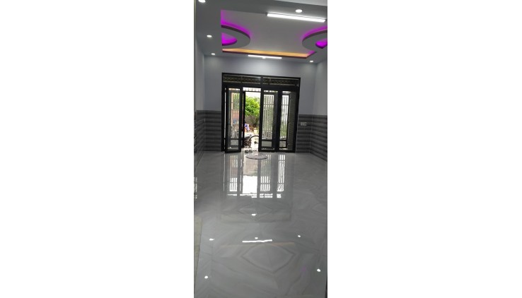 Bán nhà BÌNH QUỚI,  3 phòng ngủ, 5m x 15m, giá chỉ 4.7 tỷ.