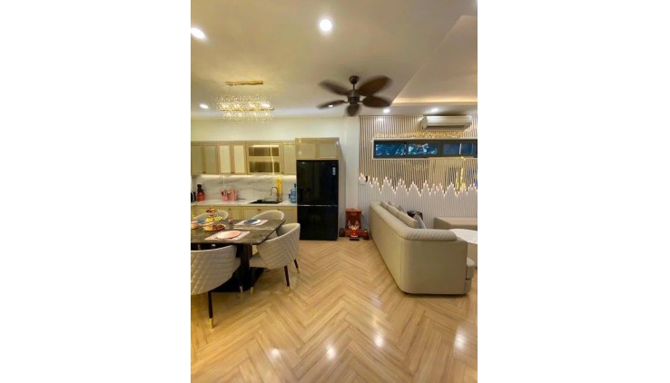 +Siêu Phẩm Đẹp Bàu Cát SHR-CN Đủ 48m2,Sổ Nở Hậu 4Tầng 3PN Full Nội Thất Cao Cấp, Nhỉnh 5Tỷ