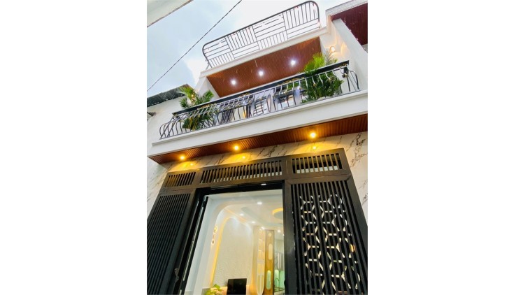 Bán Nhà Gần Emart Phan Huy Ích, chỉ 4.2 tỷ