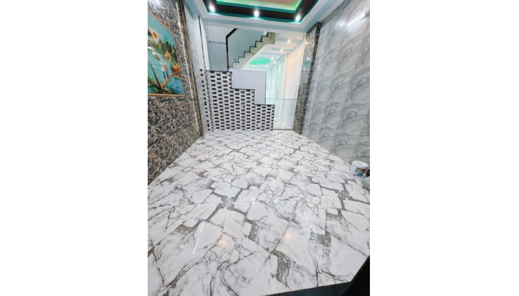 HẺM 4M - GẦN LOTTE MART QUẬN 7 - NHÀ ĐẸP Ở NGAY - 45M2  - NHỈN 5 TỶ