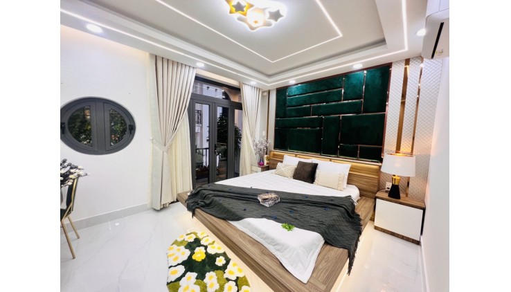 NHÀ MỚI Ở NGAY THỦ ĐỨC - 110M2 - 4 TẦNG - ÔTÔ 7 CHỖ NGỦ TRONG NHÀ