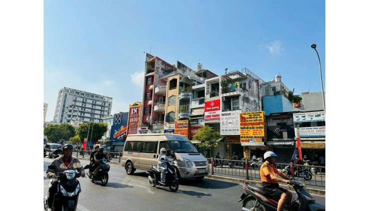 ***KHAN HIẾM GÓC 3MẶT TIỀN KD PHAN VĂN LƯU P.3,BÌNH THẠNH-TIỀN THUÊ 50TR