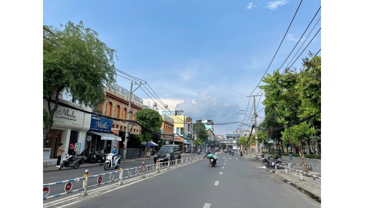 Bán nhà HIẾM hẻm 108 Nguyễn Văn Khối 95m2(5x19) 3 lầu vừa ở vừa KD ngay Làng Hoa 12.8 tỷ.
