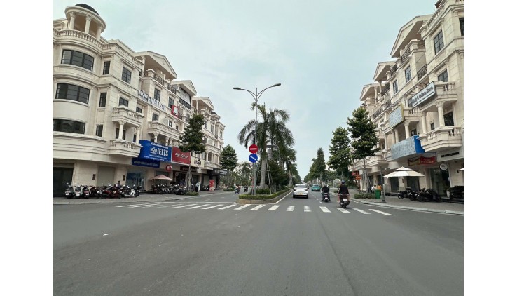 Bán nhà phố 5 tầng HXH Phan Văn Trị 72m2 hàng xóm Cityland P.10 KD đa ngành 10.3 tỷ.