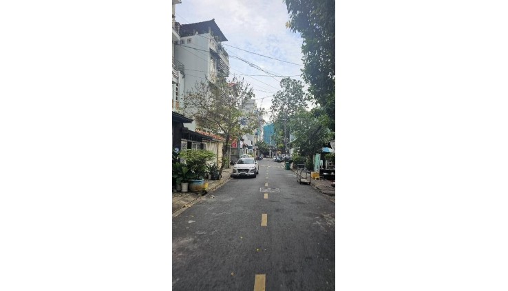 BÁN NHÀ 3 TẦNG 55M2, NGÕ NGUYỄN THỊ THẬP, QUẬN 7 - GIÁ 9.5 TỶ - SỔ HỒNG