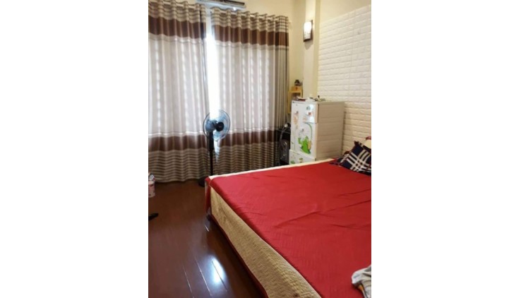 Bán Nhà MẶT TIỀN KD đường Phạm Viết Chánh,Q.1,DT:5mx32m,KC:,TRỆT,4 lầu,,Giá:85 tỷ.