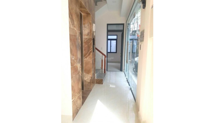 Bán nhà HXH Tôn Thất Tùng Q1 - Góc 2 MT - KC 4T - thang máy - DT: 5*20m - - HĐT 60tr Giá 24.5 tỷ  Thương luọng Giá tốt