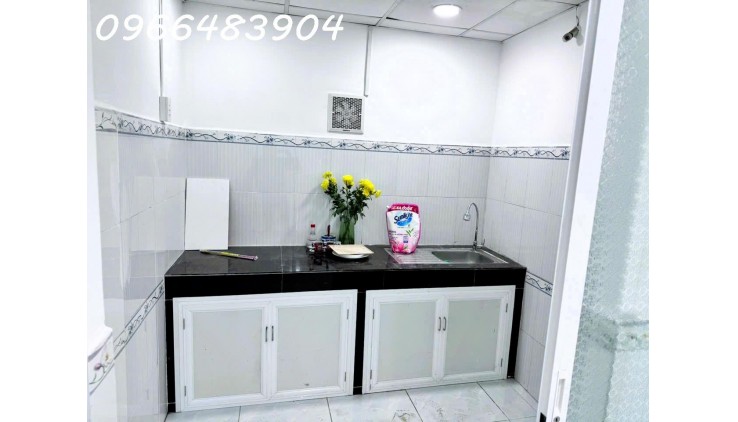 Cho thuê nhà nguyên căn 4.5*15 2pn mặt tiền đường 8 - Trường Thọ