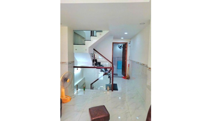 +Bán Nhà Mới Đẹp HXH Nguyễn Trãi  5Tấm 43m-5PN Sổ Vuông Đẹp,Hoàn Công Đủ,Nhỉnh 9Tỷ