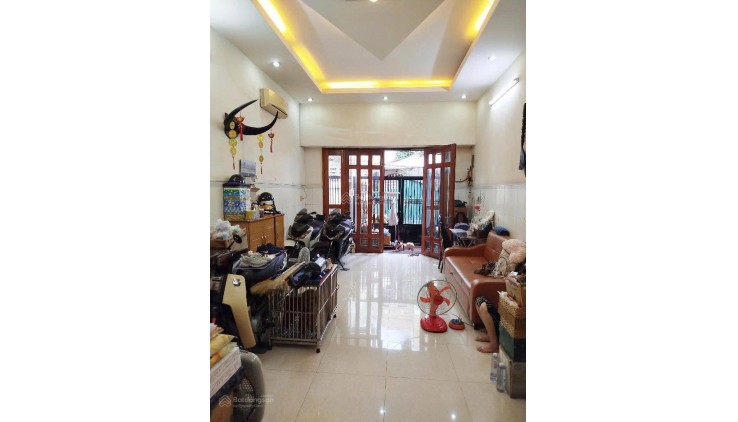 *Chỉ 1 Căn Ra MT Dương Tử Giang Q5-Nhà Mới Đẹp 3Tầng Ngang hiếm4.4X15, Giá 6.85Tỷ