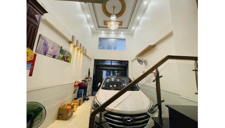 *Bán Gấp Mặt Tiền Trung Tâm Quận 5,4 TầngBTCT 62M2,Căn Góc 2 Mặt Hẻm XH- Xíu 15Tỷ