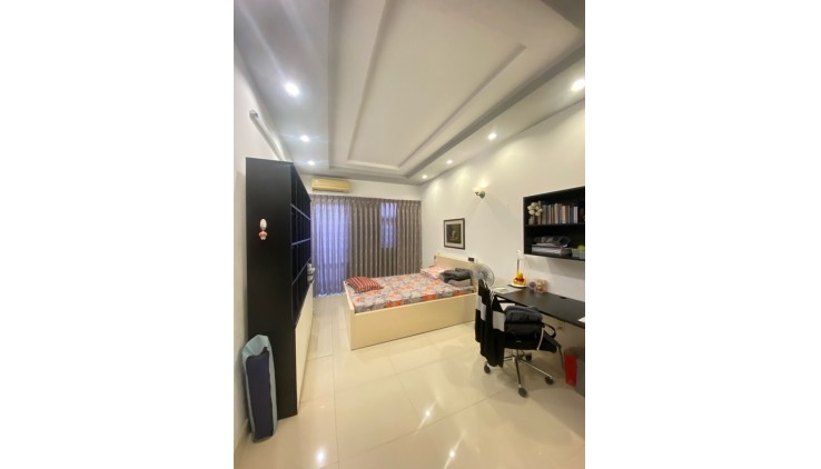 GIA ĐÌNH ĐI MỸ ĐỂ LẠI EM 4 TẦNG 75M2-6PN-HXH NHỰA-KHU VIP-P11-BÌNH THẠNH-CHỈ 10 TỶ