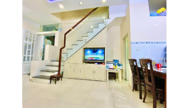 N52 - 6 -NHÀ Bán hẻm 571/  CMT8- P15  - 4 TẦNG BTCT - 3PN - HOÀN CÔNG ĐỦ - 5 tỷ 5