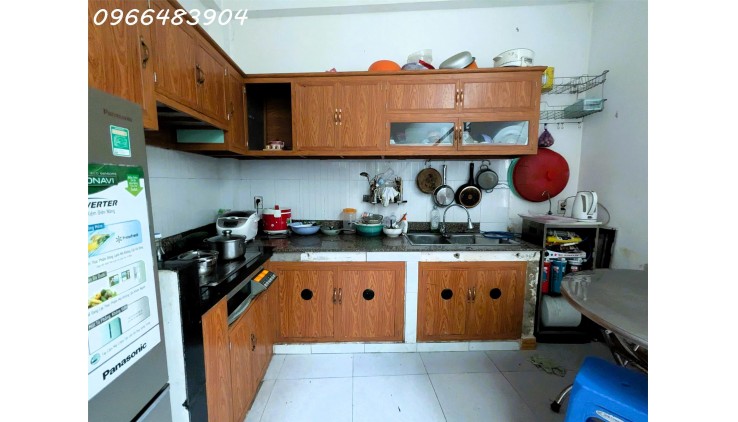 Cho thuê nhà 1T1L 5*15m 2pn hẻm xe hơi ful nội thất đường 17 - Linh Trung