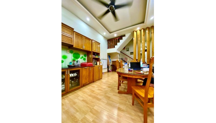 NHÀ HXH LINH TRUNG 3 TẦNG 100M2, LINH TRUNG THỦ ĐỨC, 6.5Tỷ.