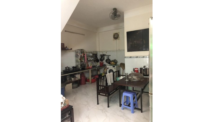 Bán nhà Đường số 8 Linh Tây Tp.Thủ Đức DT 70m2(3,5x21) Chỉ 3,45Tỷ TL