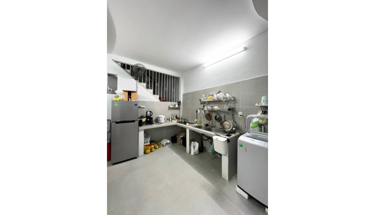 Bán nhà HXH, PHẠM VĂN ĐỒNG, BT, 85m2, giá 7.7 tỷ