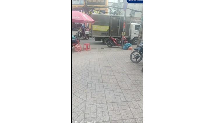 Cần cho thuê mặt bằng vỉa hè từ sáng đến 3 giờ chiều và 2 phòng CHDV