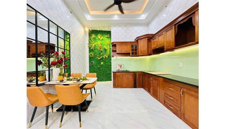 Nhà 48m2,  4 Tầng full Nội thất, Phòng Xông hơi, Đ. Phạm Văn Chiêu, chỉ 5.95 tỷ
