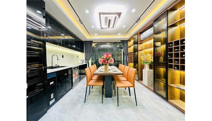 TK Cực Đẹp, Hiện Đại nhất 2024 – 6 Tầng Thang Máy, Phòng Karaoke 5*, Phòng Xông Hơi – chỉ 12 Tỷ