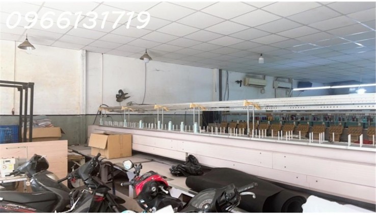 Bán Nhà Xưởng đường Tiền Lân 14, Bà Điểm, Hóc Môn, 180m2, Giá 11 tỷ TL.