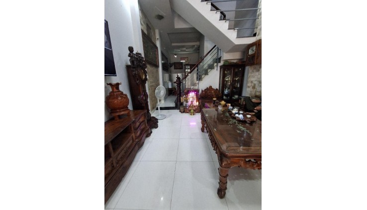 BÁN NHÀ 4 TẦNG, 48M2, PHÚ THUận, Q.7, GIÁ 7,2 TỶ, SỔ HỒNG