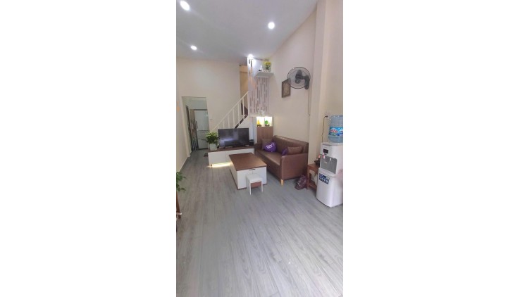 +...5.5 Tỷ TL-HÀNG HIẾM QUẬN 10-HXH Lô Góc Sát Mặt Tiền 3/2, Full Nội Thất