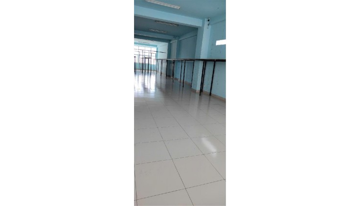Mặt tiền hẻm Dương Bá Trạc Nở hậu 7, thang máy 5 tầng chỉ 15 tỷ 6
