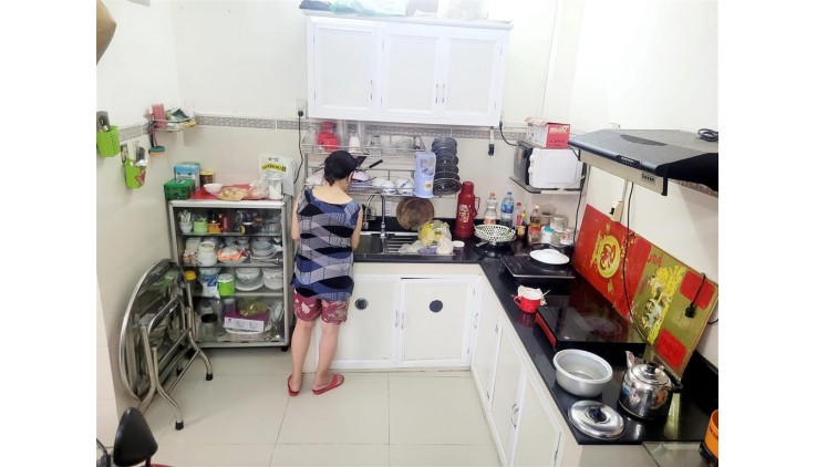 Bán nhà 3 tầng Đường Điện Biên Phủ P.17 Q.Bình Thạnh DT 55m2(5x11) chỉ nhỉnh 6Tỷ