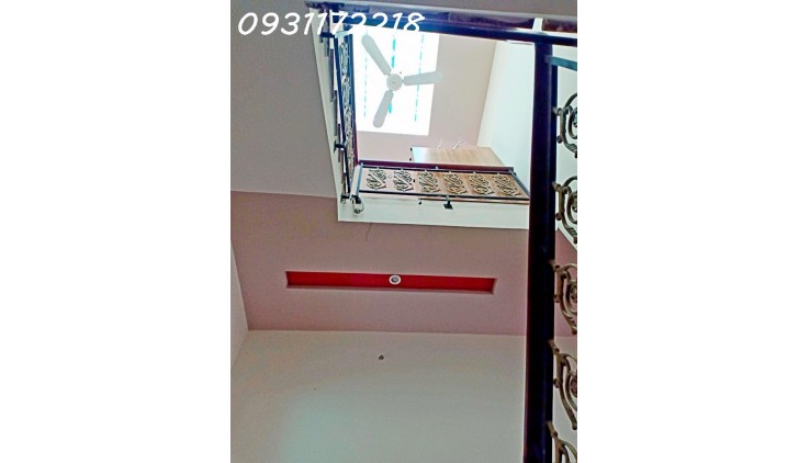 Mặt tiền hẻm 4 Chánh Hưng 4x15, 5 tầng chỉ 9 tỷ 9