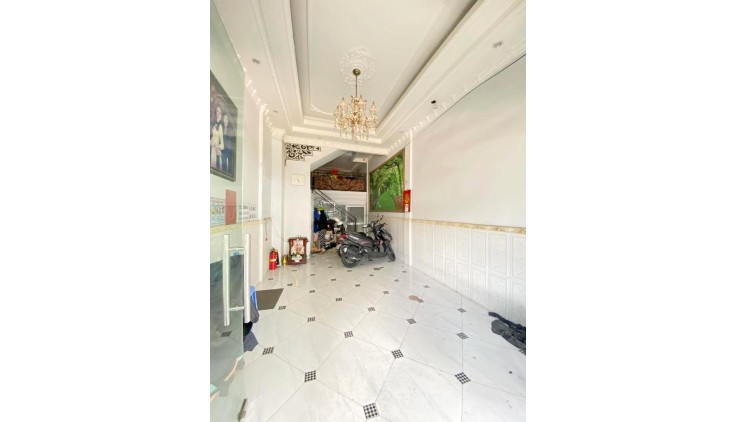 Mặt tiền lô I Nguyễn Thị Tần 4x13 đúc 5 tầng chỉ 9 tỷ 8