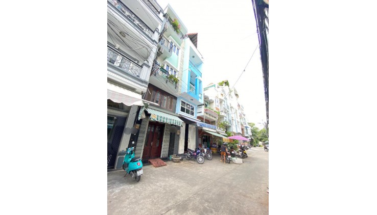 Mặt tiền lô I Nguyễn Thị Tần 4x13 đúc 5 tầng chỉ 9 tỷ 8